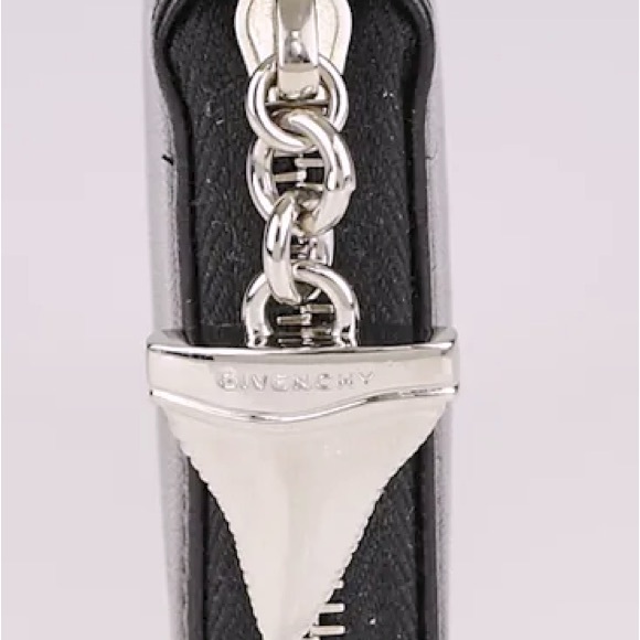 💯 Givenchy Black Lambskin Leather Shark Tooth Coin Purse Wallet - Unisex - Picture 3 of 10